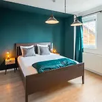 Сasa de vacaciones Spacious Holiday In With Bubble Bath