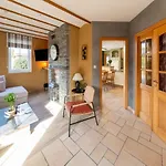 Spacious Holiday In With Bubble Bath Сasa de vacaciones Lierneux