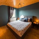 Spacious Holiday In With Bubble Bath * Lierneux