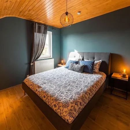 Spacious Holiday In With Bubble Bath * Lierneux