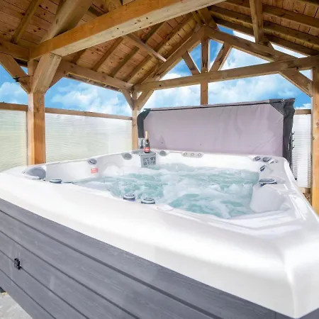 Holiday home Spacious Holiday In With Bubble Bath *