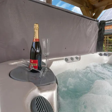 Holiday home Spacious Holiday In With Bubble Bath *